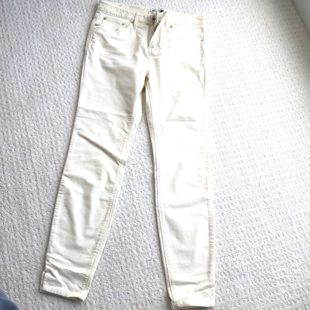 Vineyard Vines cream skinny ankle cords